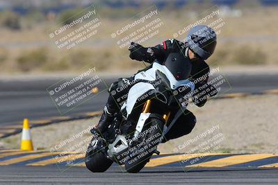 media/Mar-24-2025-Moto Forza (Mon) [[57ce5c5cff]]/3-Beginner Group/Session 2 (Turn 11)/